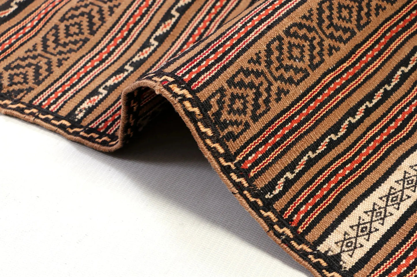 Laghari Soumak (100 x 200 Cms approx)
