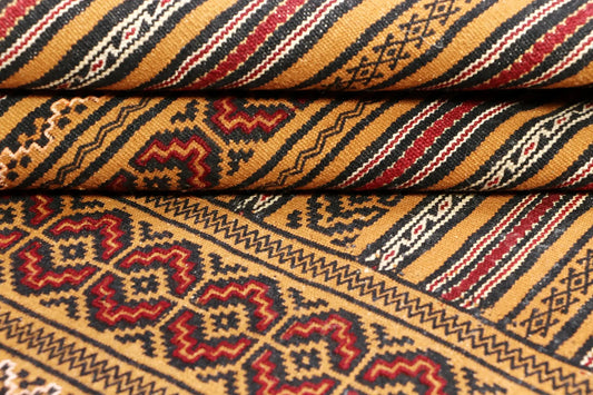 Laghari Soumak (100 x 200 Cms approx)