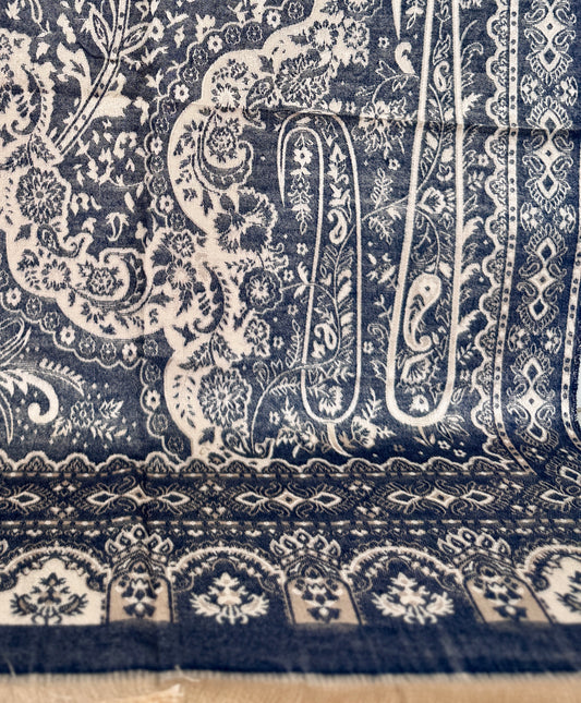 Cashmere Stole Jamawar 28 x 80 inches(approx)
