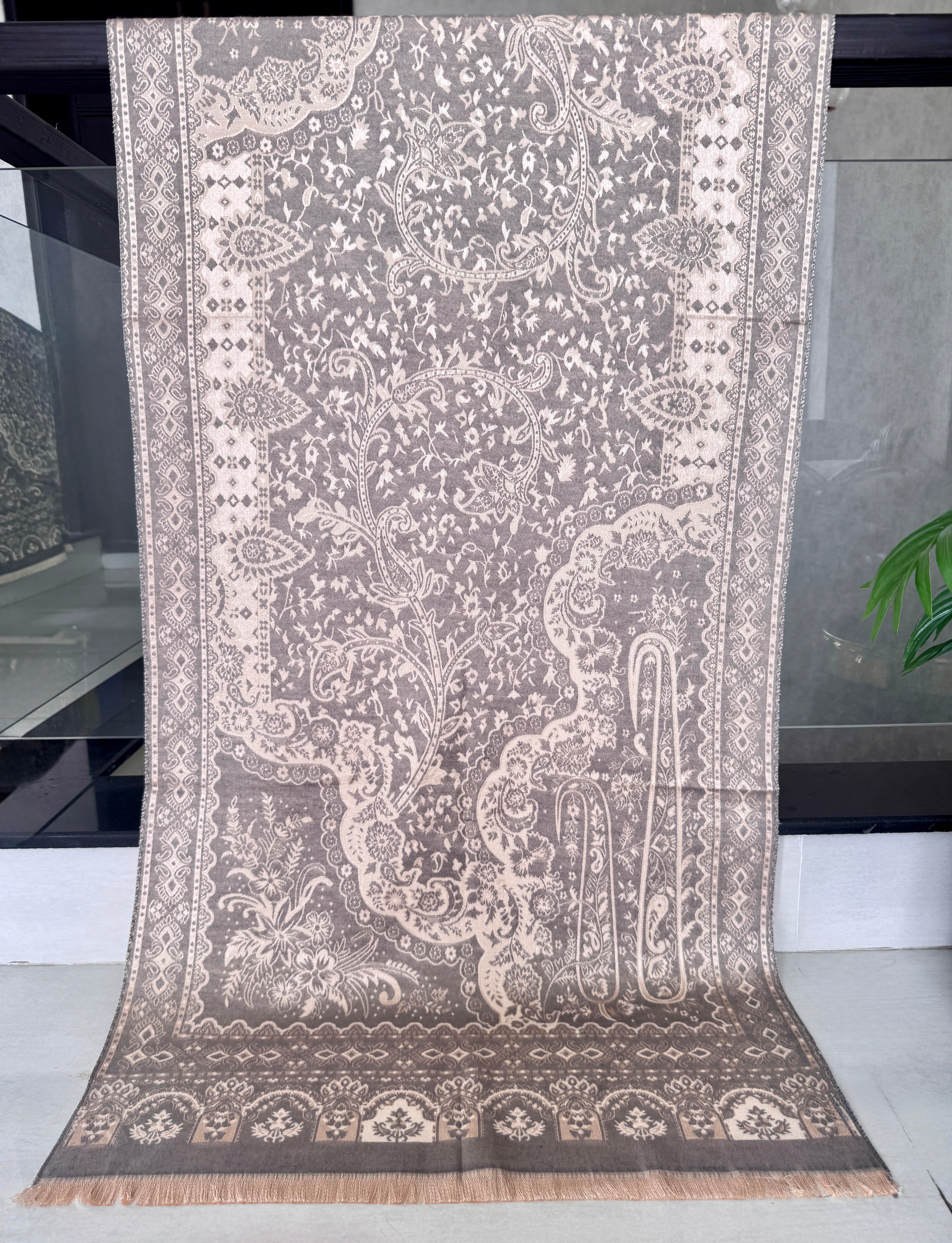 Cashmere Stole Jamawar 28 x 80 inches (approx)