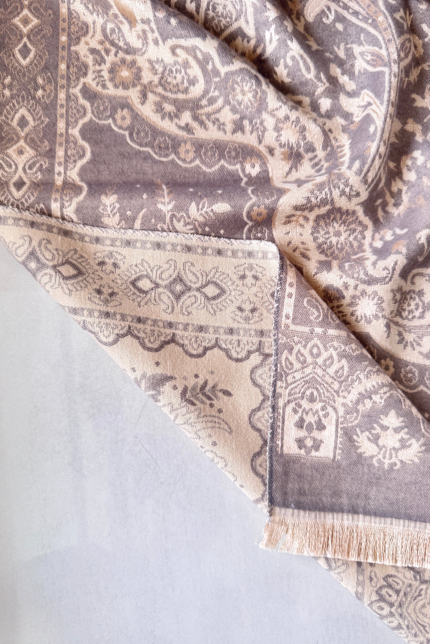 Cashmere Stole Jamawar 28 x 80 inches (approx)