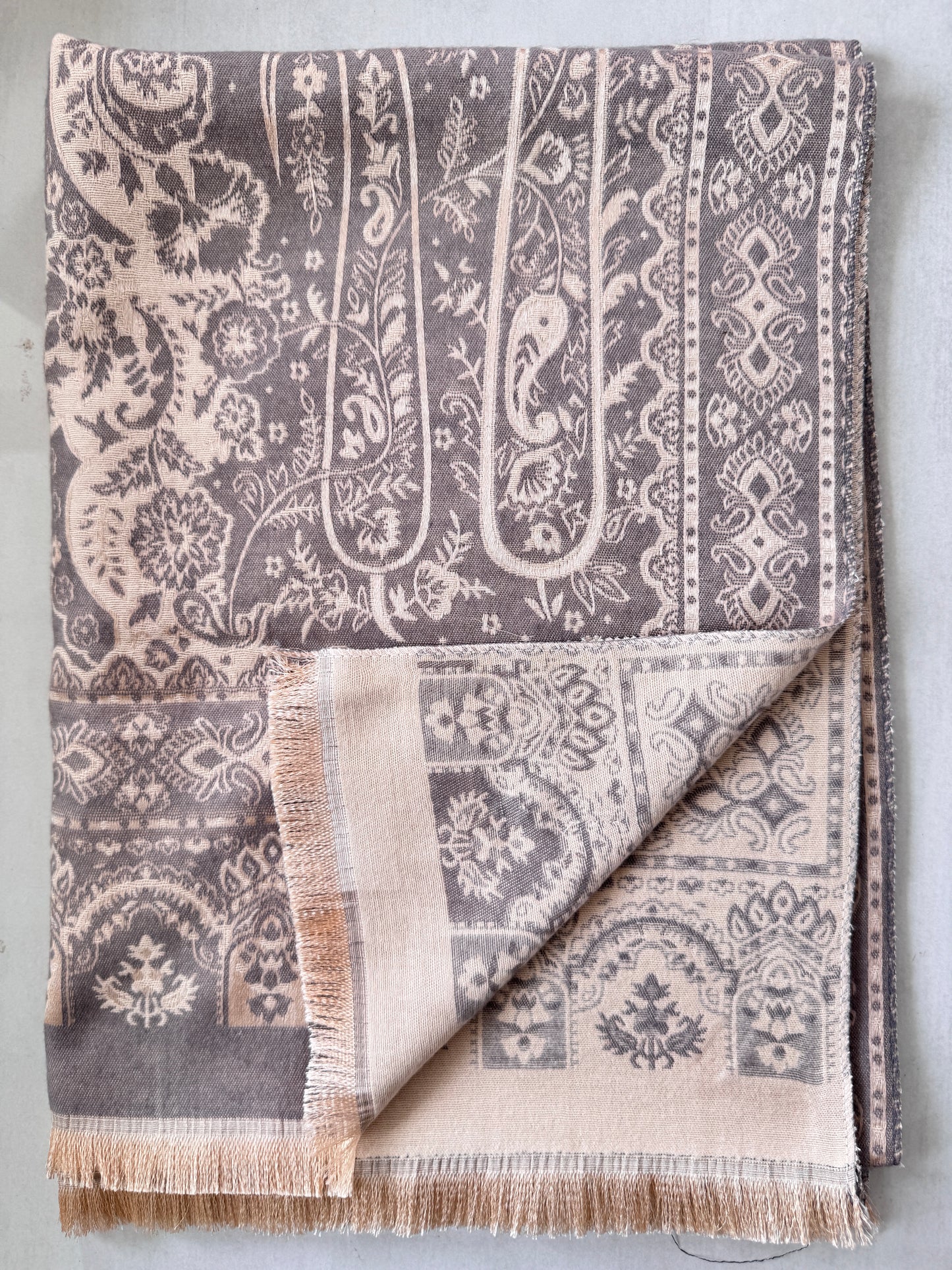 Cashmere Stole Jamawar 28 x 80 inches (approx)