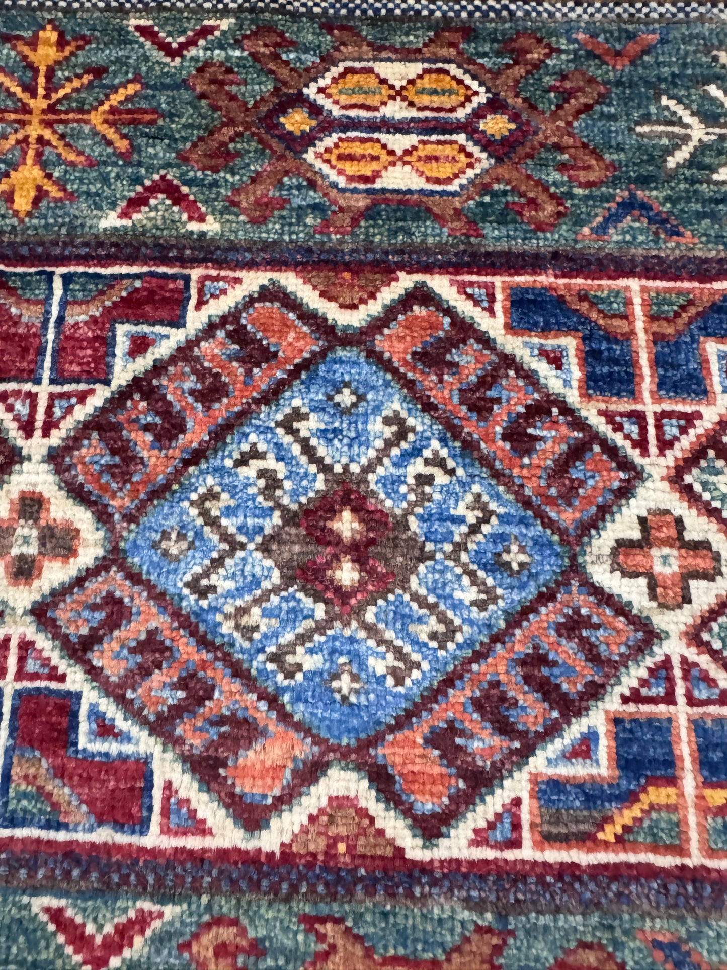 Khorjin Carpet 125 x 82 cms