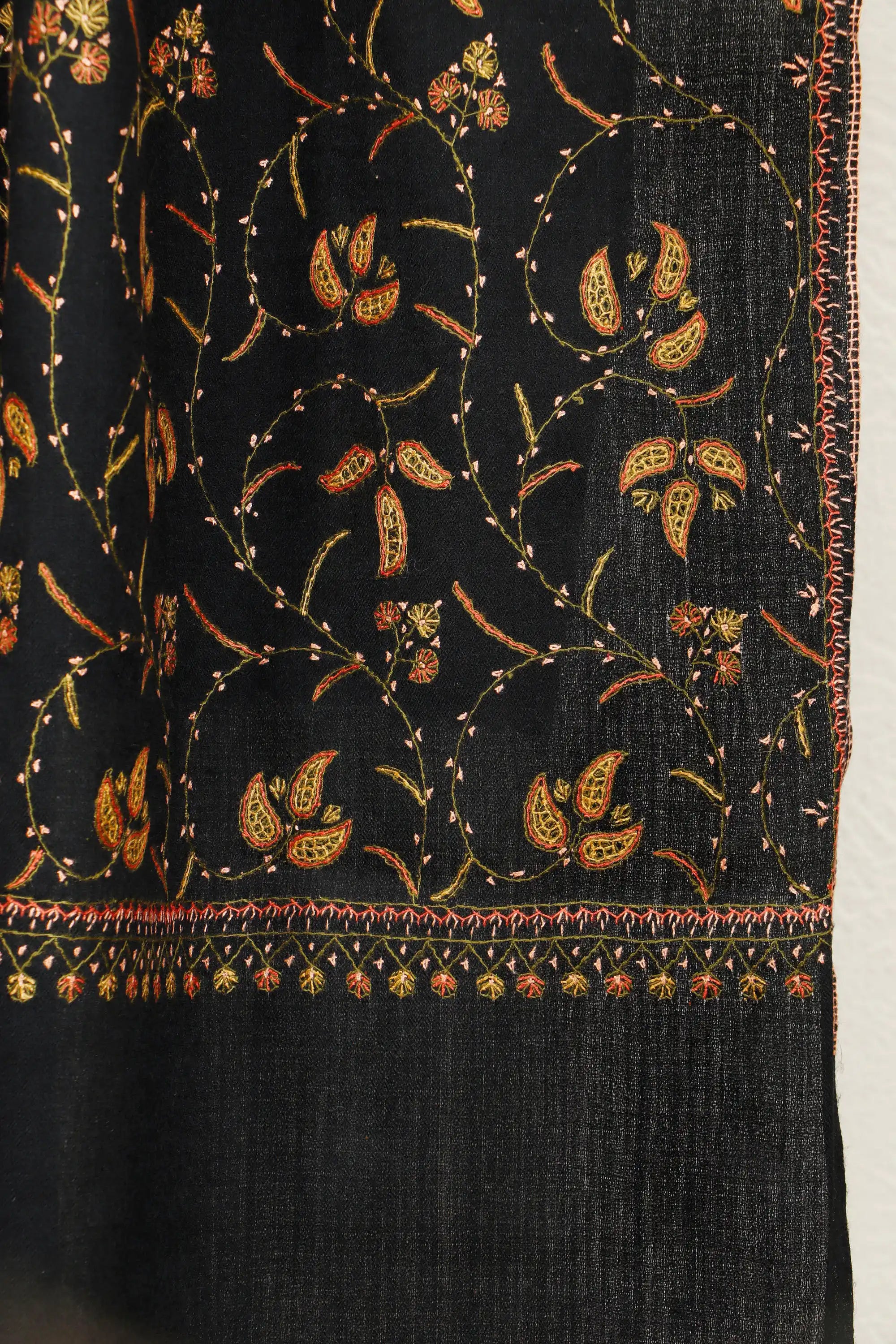 Kashmiri Shawl Sui Work – 45 x 90 inches approx