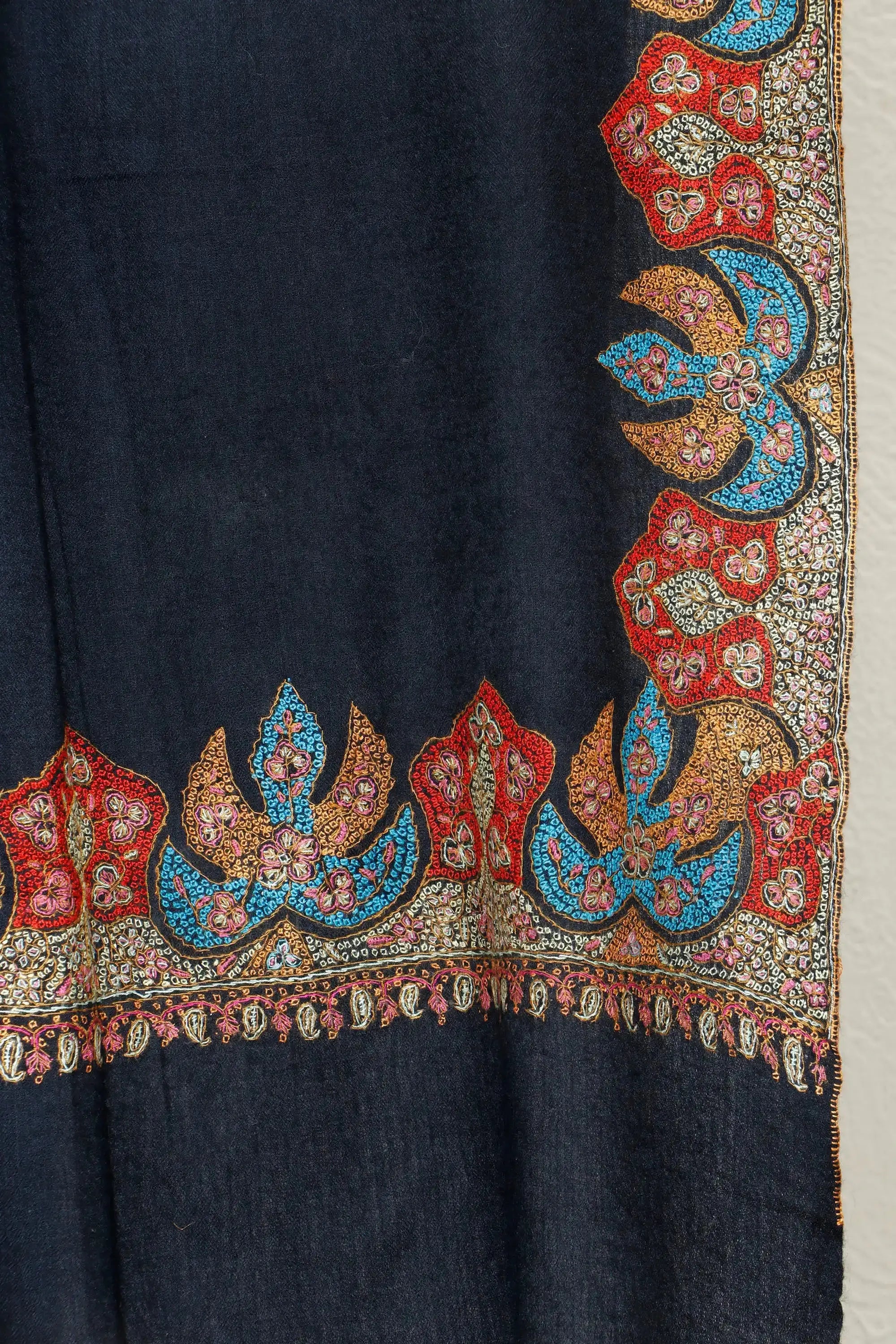 Kashmiri Shawl Sui Work – 45 x 90 inches approx