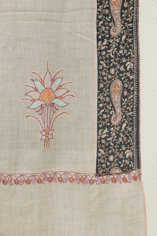 Sui Jaal Toosh Shawl – Elevated Gifting Toosh Shawl