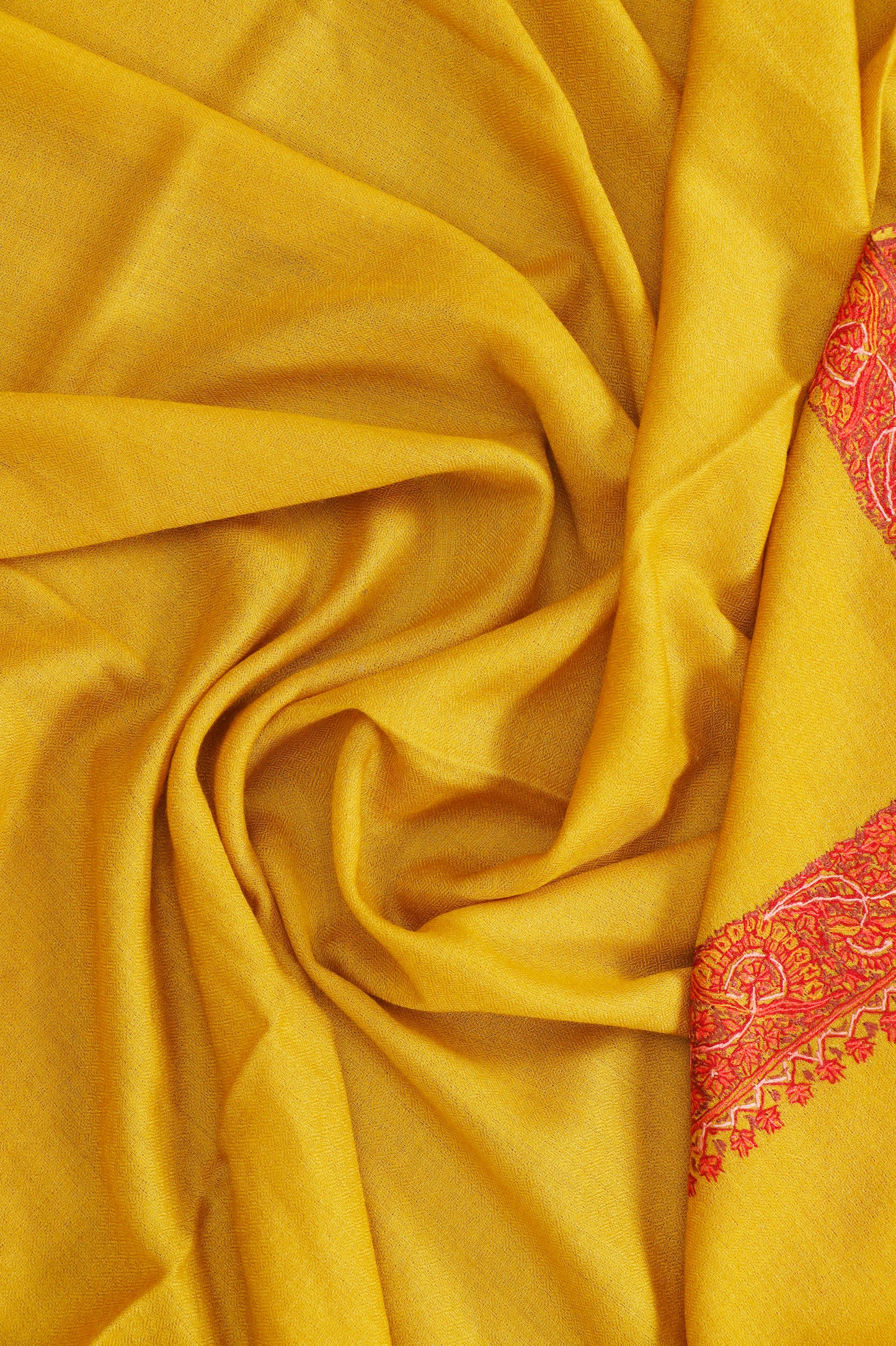 Toosh Border Shawl – Classic Winter Layer, 45 x 90 inches