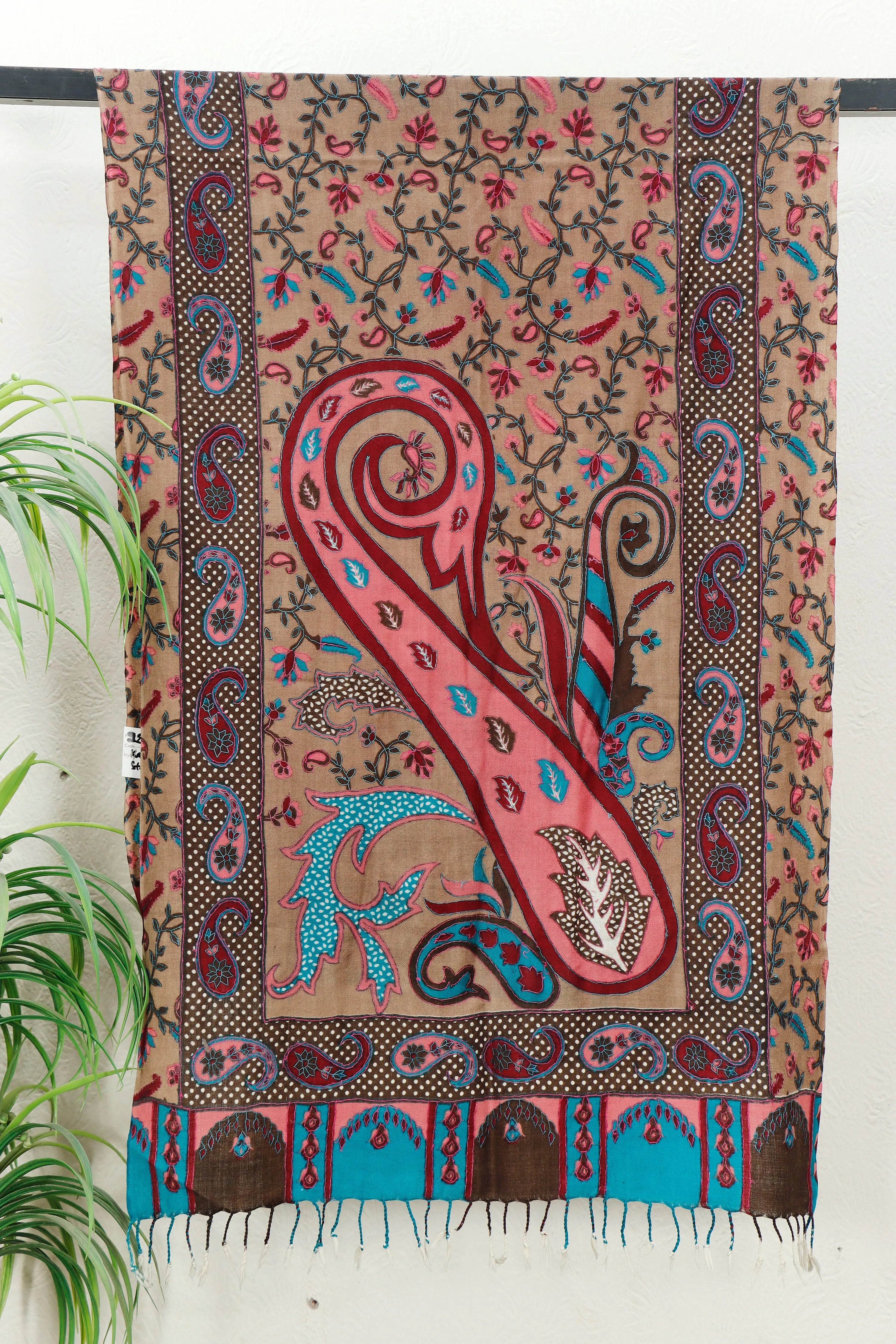 Kalamkar Sozni Stole hand-painted with Sozni embroidery, front view