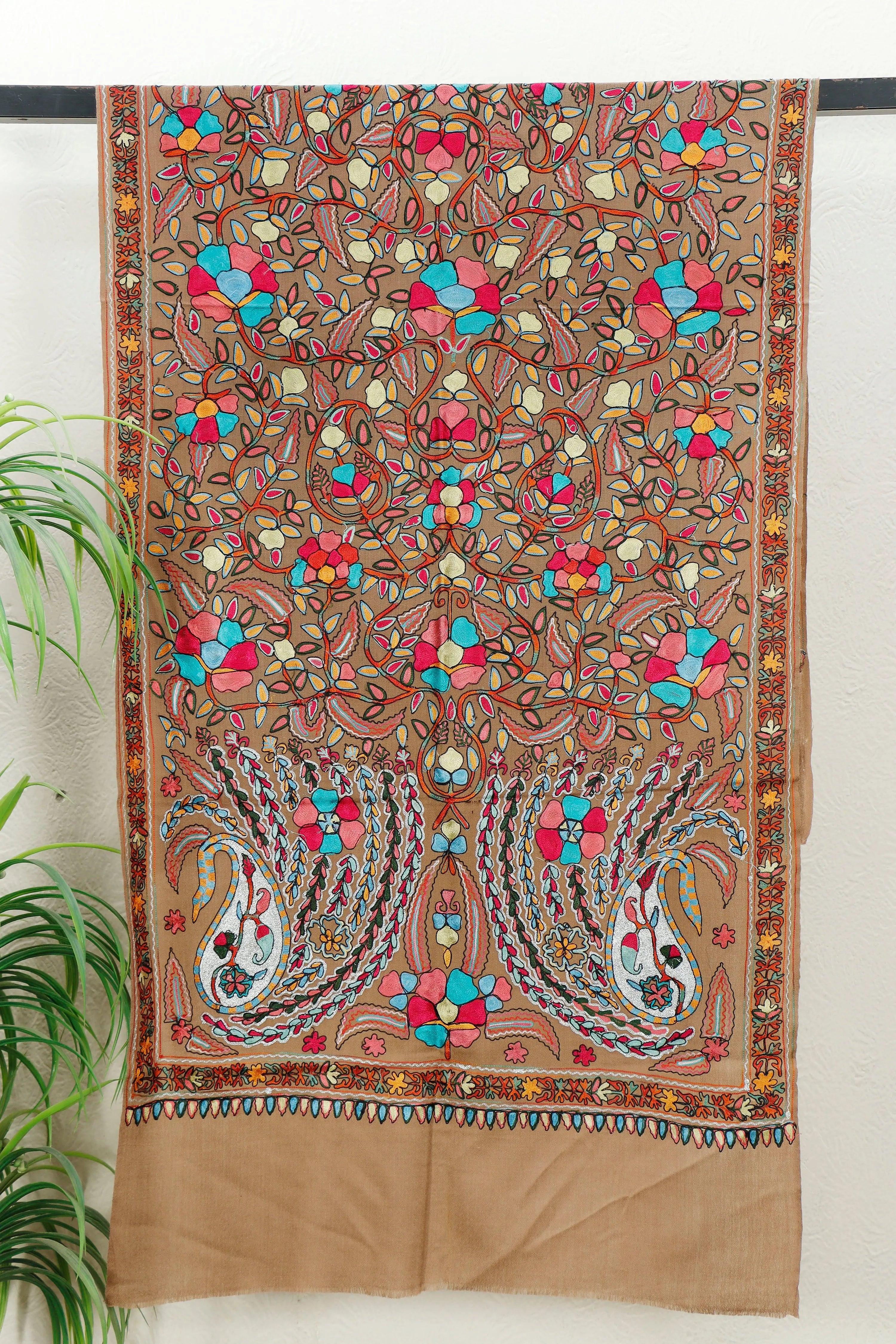 Silk Embroidered Pashmina Stole – Understated Evening Stole