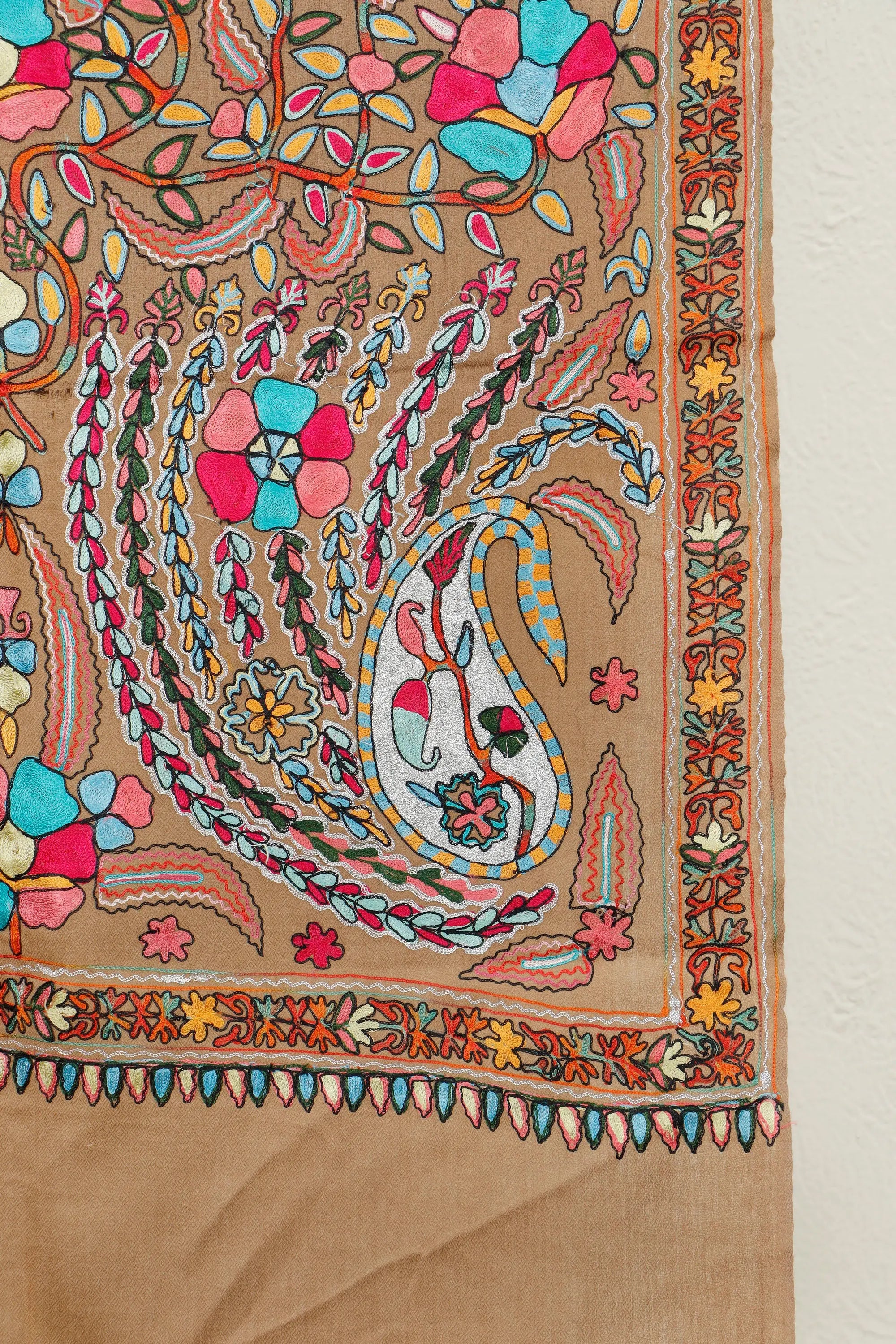 Silk Embroidered Pashmina Stole – Understated Evening Stole