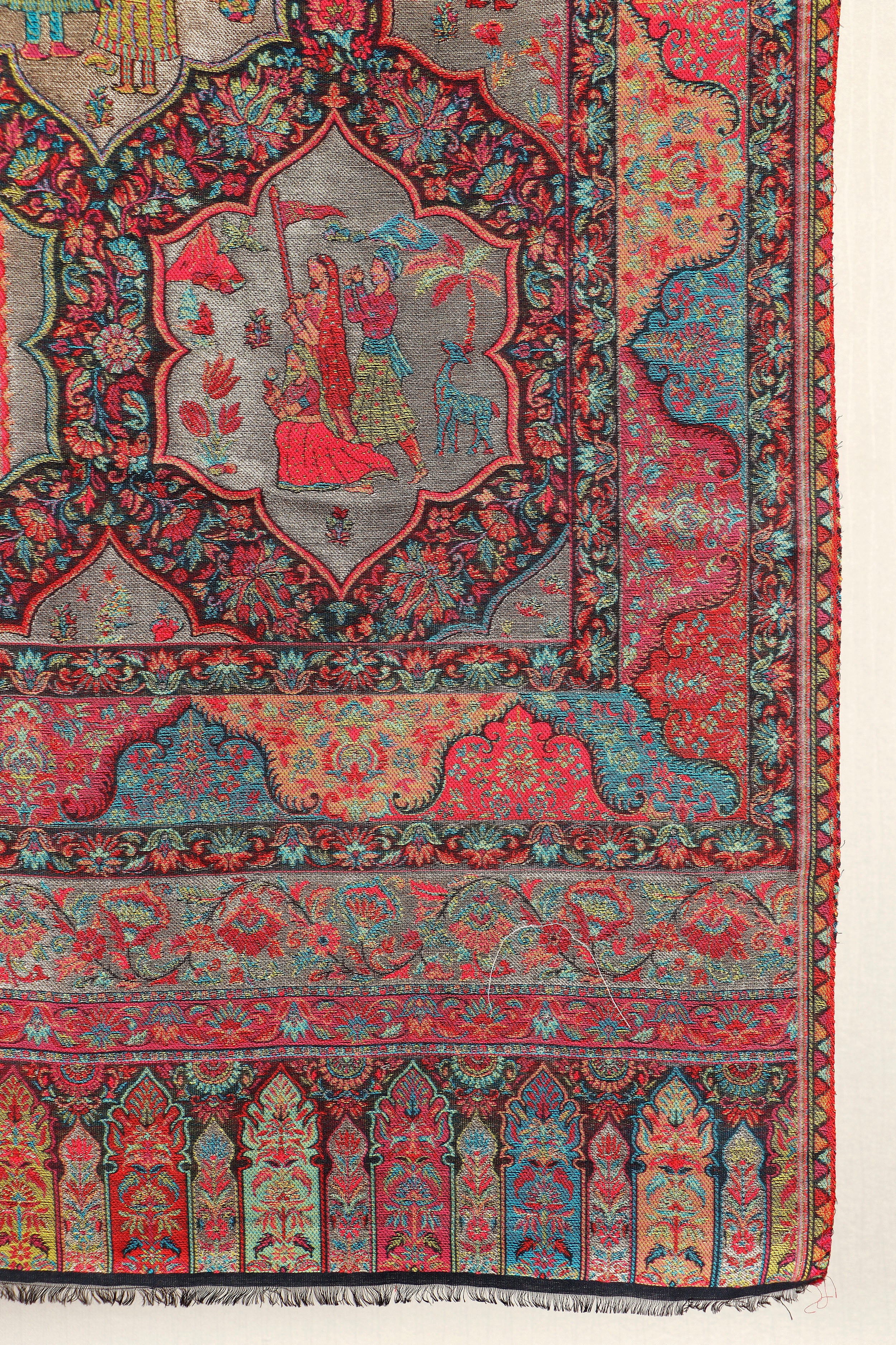 Kani Zari Shawl Kashmiri wool with zari work, weave detail