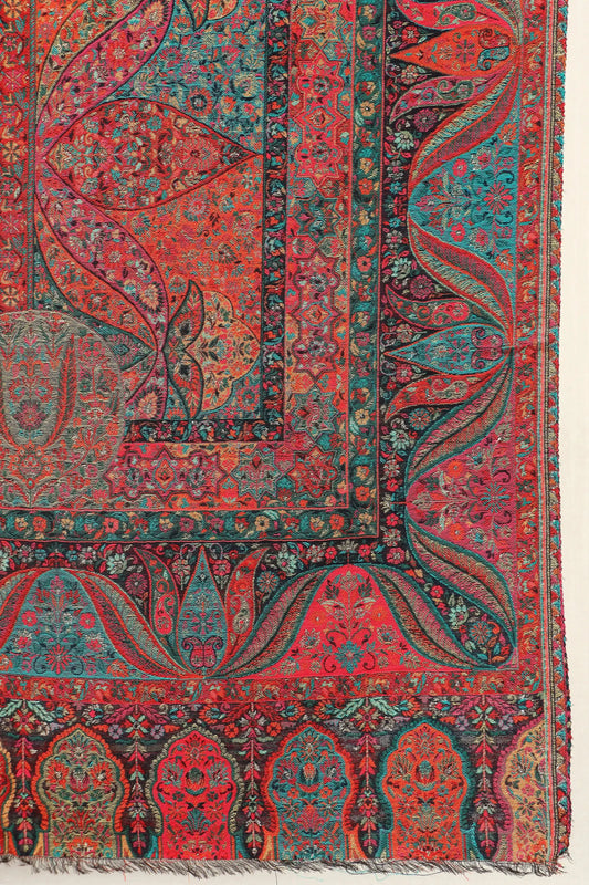 Premium Kani Mughal Scene Shawl
