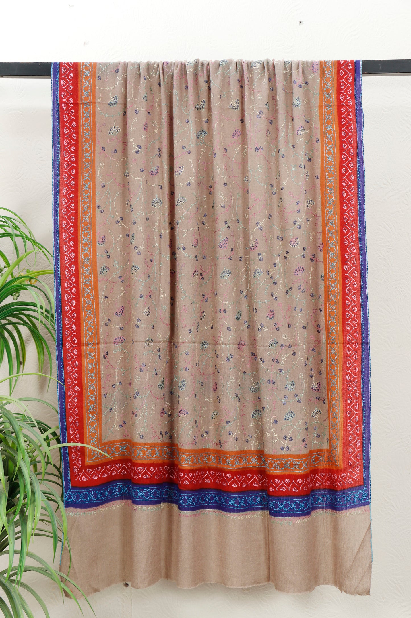 Sui Jaal Toosh Shawl – Full Coverage Toosh Shawl