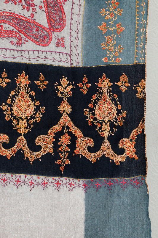 Sui Jaal Toosh Shawl – Soft-Drape Toosh Shawl