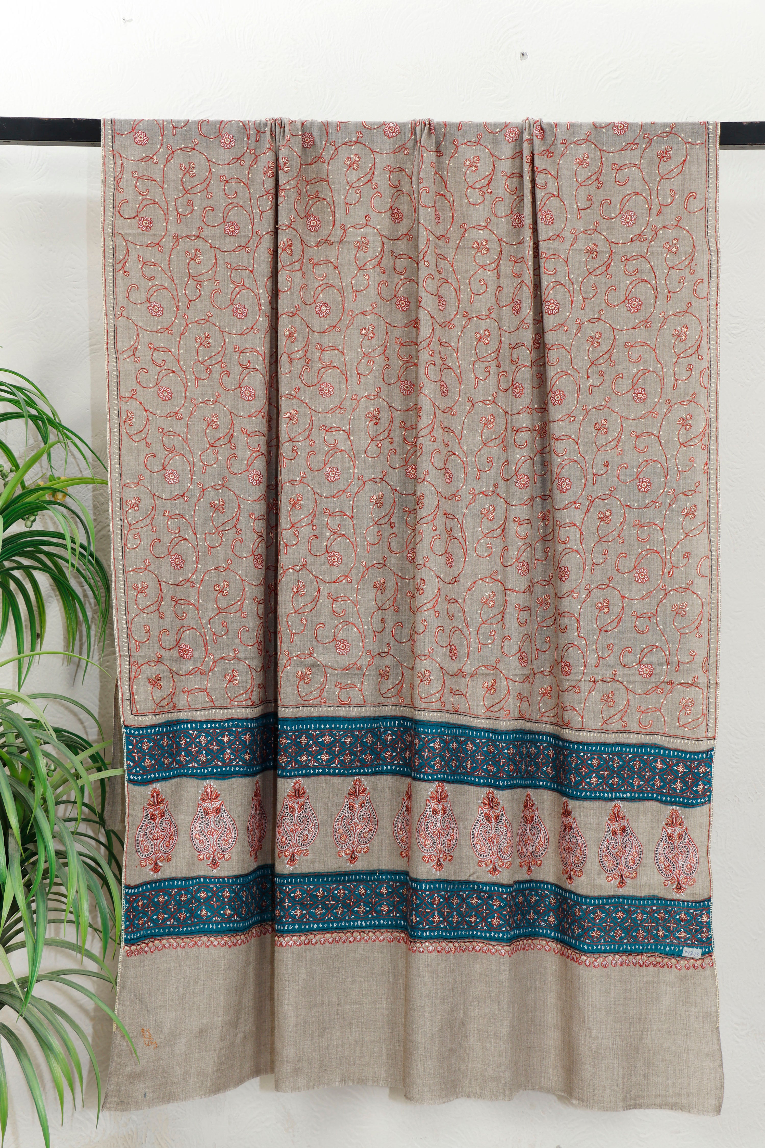 Sui Jaal Toosh Shawl – Travel-Friendly Toosh Shawl