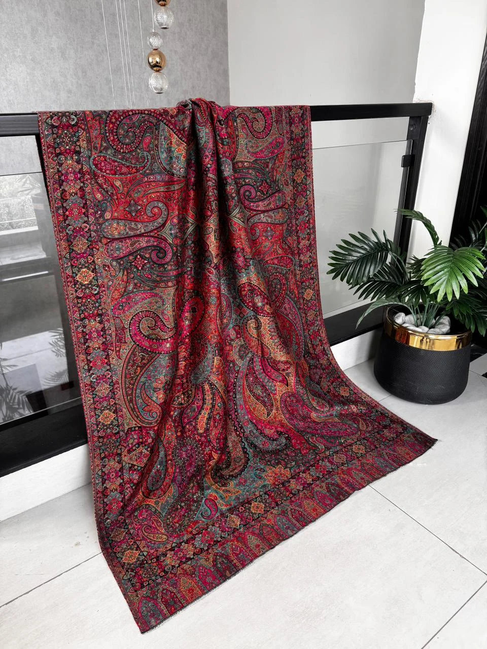 Kani Zari Shawl Dupatta – Statement Dupatta with Zari Work