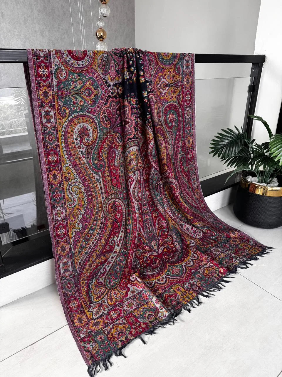 Kani Zari Shawl Dupatta – Premium Gifting Dupatta